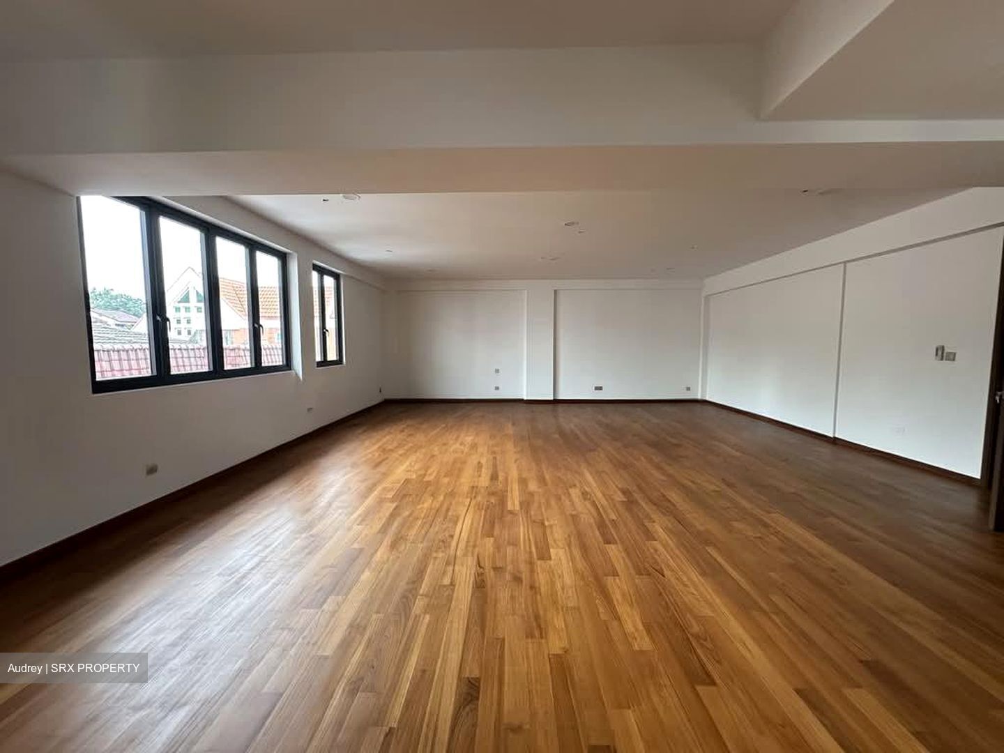 Fernhill Road (D10), Semi-Detached #589728181